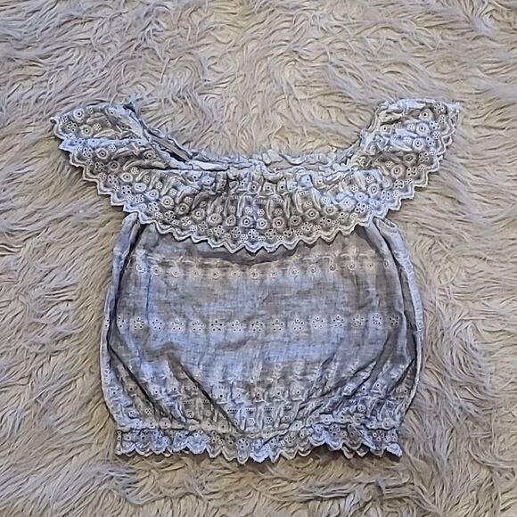 American eagle outfitters womens gray eyelet off the‎ shoulder cropped shirt - Picture 1 of 5